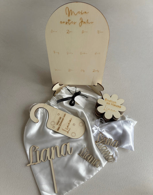 Personalisiertes Baby Geschenkset Blume, Bär oder Zahl